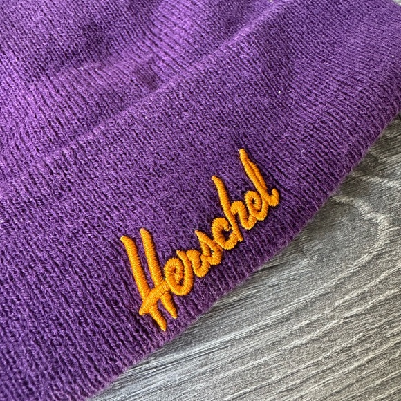 Herschel Supply Co Beanie Hat Bonnet Tuque Hiver Winter Purple Orange - Picture 2 of 3